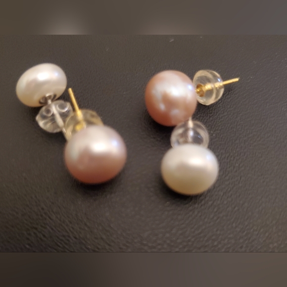 One Pair Of Pearl Earrings Sterling silver - Picture 2 of 6